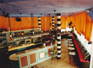 Cafe_Kasbar2_x335.jpg
